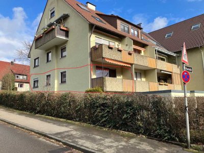 3-Raum-Hochparterre-Wohnung mit Balkon und Garage in Kornwestheim