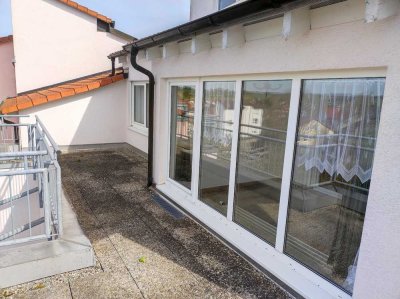 Lichtdurchflutete Penthouse - / Maisonette-Whg mit Wintergarten