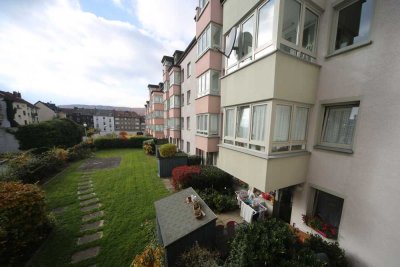 Ruhige 2-Zimmer Whg. mit verglastem Balkon für Menschen ab 50 Jahre