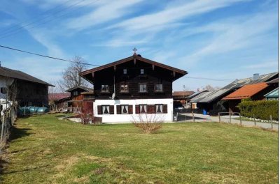 Bauernhaus mit großem Grundstück in Miesbach-Au