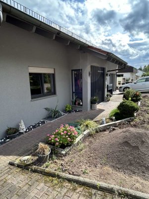 3,5 Zimmer Wohnung mit EBK / Oberstenfeld OT