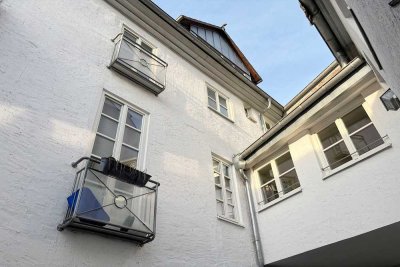 STYLISCHES APARTMENT AM DALBERG - DAS RICHTIGE OBJEKT FÜR ALTBAULIEBHABER - VERMIETET!