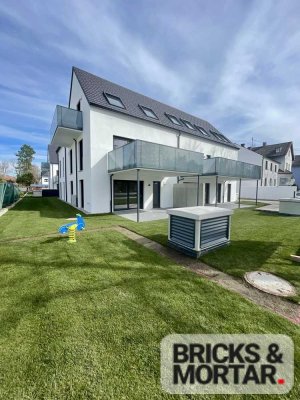 Exklusives Wohnen in Karlsfeld-Rothschwaige: 4 Zimmer-Wohnung im luftigen Dachgeschoss