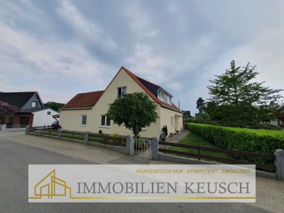1-2 Fam.Haus renoviert, viel Platz mit Sonnengarten, Terrassen und Carport