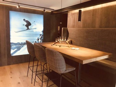 Direkt in Kitzbühel: Außergewöhnliches Stadt-Domizil im exklusiven Chalet-Stil.