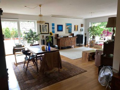 Menterschwaige! Exklusive helle 3-Zimmer Whg. mit umlaufendem Balkon