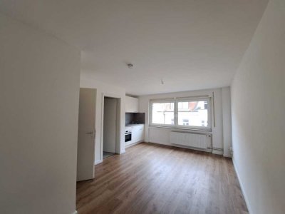 Modernisierte 1-Zimmer-Wohnung mitten im Paradies