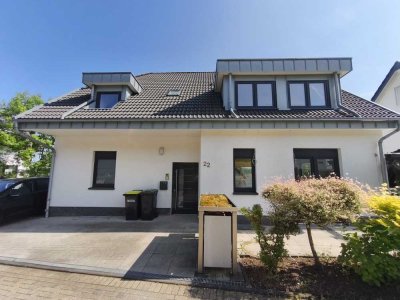 Traumhafte Erdgeschosswohnung mit Terrasse und Balkon in ruhiger Lage