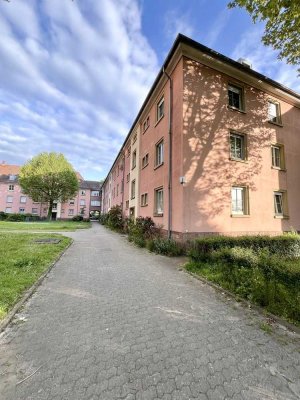 Provisionsfrei - Kernsanierte Altbauwohnung in Karlsruhe-Mühlburg