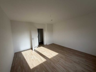 Frisch renovierte 3-Zimmer-Wohnung mit Tageslichtbad – ruhig wohnen am Ziesberg in Salzgitter-Bad