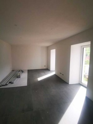 1&2.8. Besichtigen OG-8 **Erstbezug - Neubaustandart ab 15.10. naturnah und in Premiumausstattung**