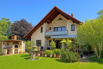 Provisionsfrei für den Käufer … Feines Haus mit direktem Seezugang …