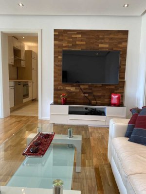 Exklusive, modernisierte 2-Zimmer-Wohnung mit Terasse und Einbauküche in Waiblingen