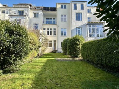 Schwachhausen: Charmante 3 Zi. Altbau- Whg. im HP, mit Garten, Garage, Nähe der Wachmannstr.