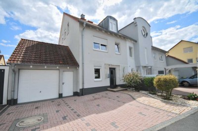 Familienfreundliches Reihenendhaus mit Südgarten und Garage