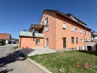 Frisch renovierte 3 Zimmerwohnung mit Terrasse