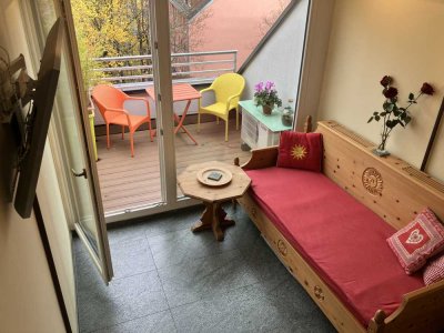 Bestlage Universität , Blütenstrasse - Luxus Maisonette mit Terrasse