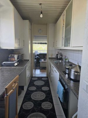 Stilvolle 4-Zimmer-Wohnung mit Einbauküche zentral in Taunusstein