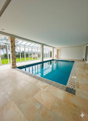 Absoluter Luxus mit eigenem Indoor-Pool - Villa im Wohnpark Fontana