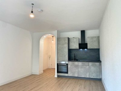 1-Zimmer Wohnung mit Balkon in Frankfurt-Oberrad
