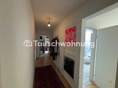Tauschwohnung: Helle 4-Zimmer-Wohung in Frankfurt Nord