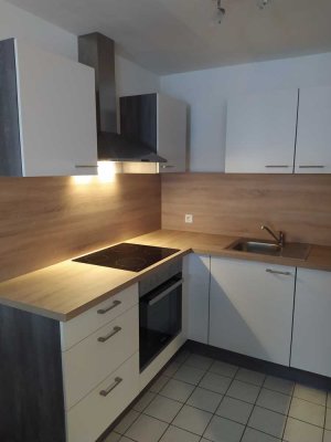 Geschmackvolle, gepflegte 2-Zimmer-Wohnung mit Balkon und Einbauküche in Weinsberg