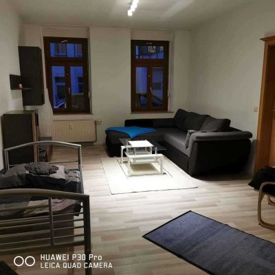 komplett möblierte 3-Zim-Wohnung mit Balkon - auch kurzfristige Mietzeit möglich