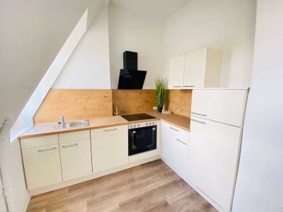 gemütliche 3-Zimmer-Wohnung I frisch renoviert I neue Einbauküche I modernes Bad mit Wanne