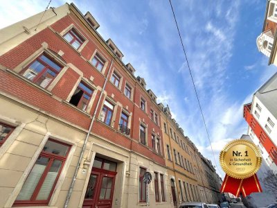 Wohnung mit Balkon I Neue Einbauküche I Tageslichtbad mit Dusche I Abstellraum