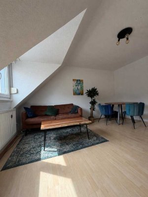 6505 - Gut geschnittene 2-Zimmerwohnung zum Wohlfühlen - am Fliederplatz!