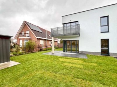 Moderne Wohnung mit eigenem Gartenanteil und Fußbodenheizung