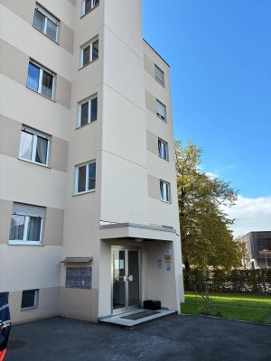 Zentrale 3-Zimmer-Wohnung in Dornbirn mit Balkon und Parkplatz