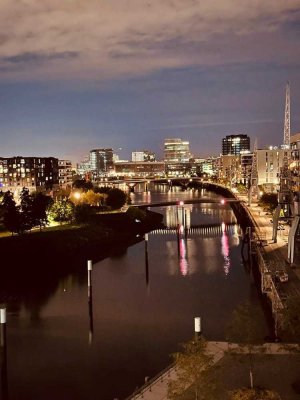 Exklusive 4-Zimmer-Wohnung mit umlaufender Terrasse - Leben mit Weitblick über der Elbe