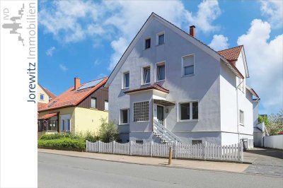 Bielefeld-Mitte - Nähe Radrennbahn: 4 Zimmer-Wohnung mit Einbauküche