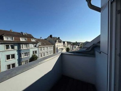 Großzügige 3,0-Zimmer-Etagenwohnung mit Loggia in Gevelsberg zu vermieten