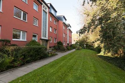 Großzügige 3 Zimmer-Erdgeschosswohnung mit Terrasse!