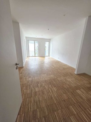 Traum-Single-Wohnung - West-Balkon, Bad mit Fenster - Neubau - mitten im In-Kiez - ruhig