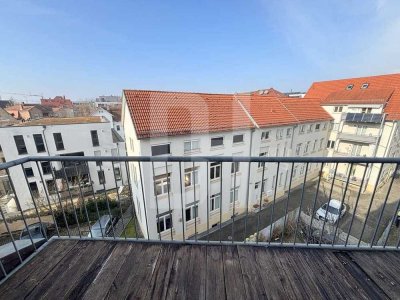 Attraktive 3-Zimmer-Dachgeschosswohnung mit Altbaucharme zentral in Heilbronn zu verkaufen!