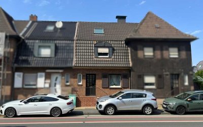 Charmantes Reihenmittelhaus mit Geschichte und Wohlfühlfaktor in Oberhausen-Klosterhardt