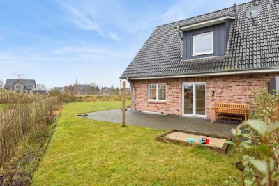 Provisionsfrei – Familienfreundliche Doppelhaushälfte in ruhiger Lage mit großem Garten & Wärmepumpe