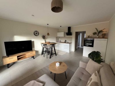 Möblierte & renovierte 2-Zimmer Wohnung mit Balkon