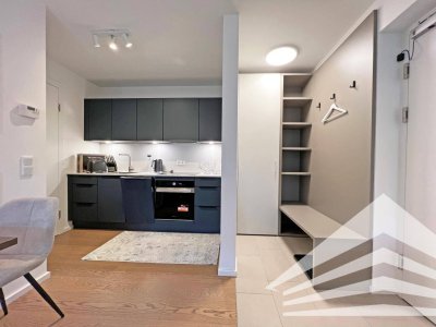 Voll ausgestattete 2 Zimmerwohnung mit Terrasse! Koffer packen und einziehen!