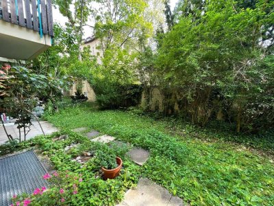 Erstbezug nach Sanierung: 3-Zi.-Wohnung mit Balkon in Stuttgart-Gerichtsviertel