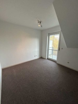 Gemütliche 1-Raum-Wohnung mit Balkon und Einbauküche in Jena