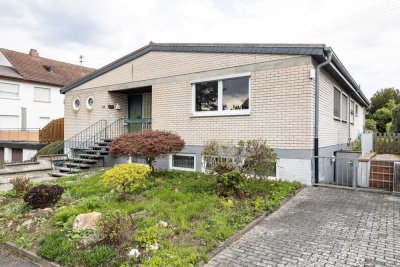 Freistehendes Einfamilienhaus auf sonnigem Grundstück in Idstein-Walsdorf