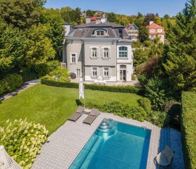 Privatsphäre trifft Perfektion – Villa der Superlative mit eigenem Kurparkzugang