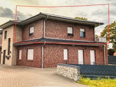 Geschmackvolle 3-Raum-DG-Wohnung mit gehobener Innenausstattung mit Einbauküche in Ostrhauderfehn