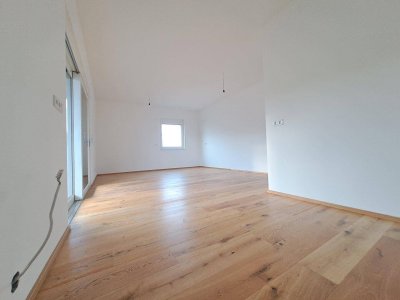 Gratkorn - Erstbezug! Helle 2-Zimmer Wohnung mit Balkon und zwei Parkplätzen!