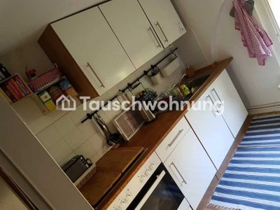 Tauschwohnung: Charmante 2-Zimmer-Wohnung mit kostenlosem Parkplatz