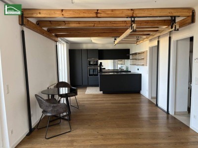 Neuer Preis! Geniale DG-Wohnung in ruhiger Lage mit hochwertiger Küche &amp; kleinem Balkon.